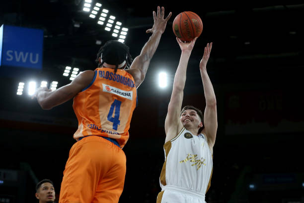 些不小的挑 些不小的挑