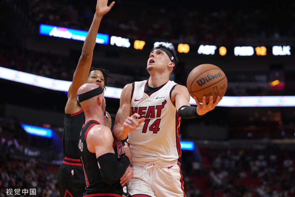 O上表现更 O上表现更