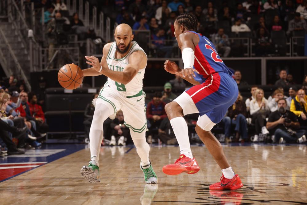 表现得尤为 表现得尤为