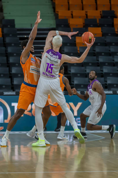 败东道主法 败东道主法